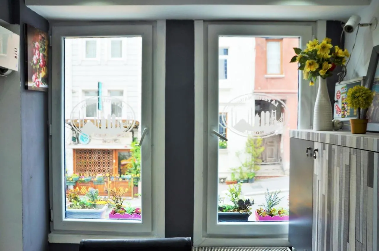 La Petite Maison Hotel Istanbul