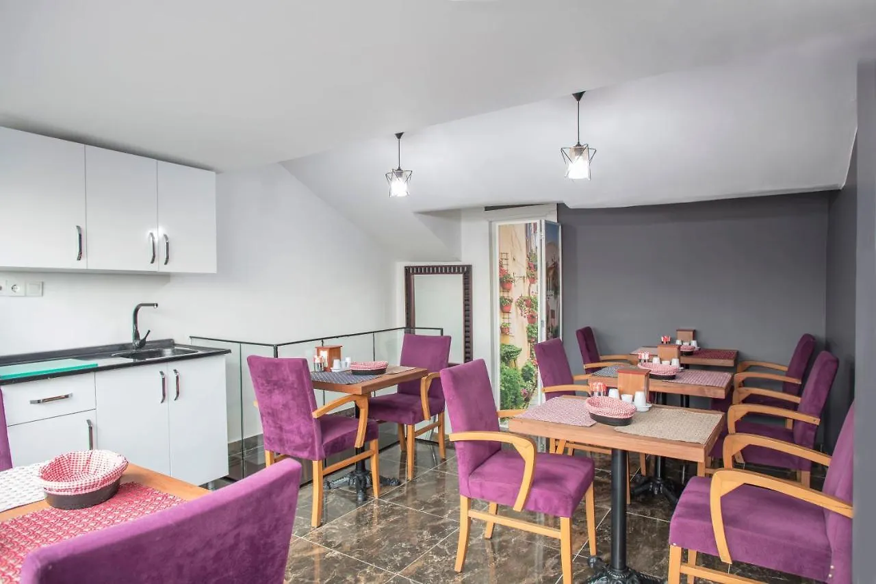 La Petite Maison Hotel Stambuł