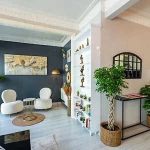 1 Min City's Mall - Nisantasi - French Balcony اسطنبول